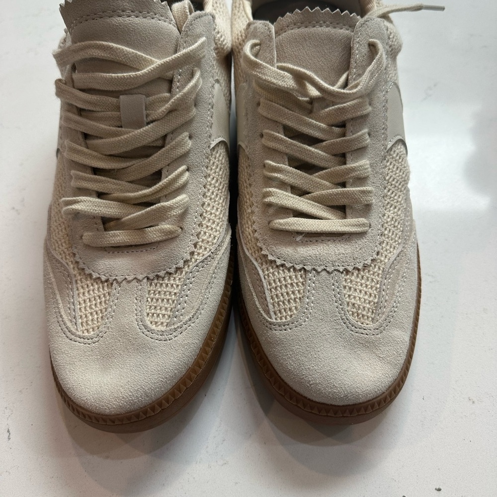 Dolce Vita Cream Sneakers